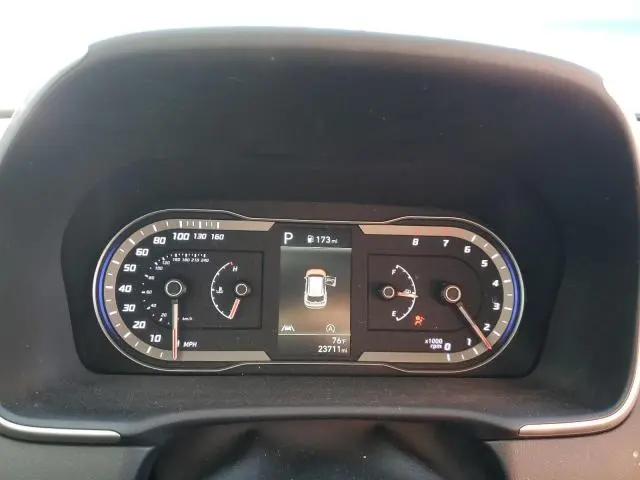 2024 HYUNDAI TUCSON SE  