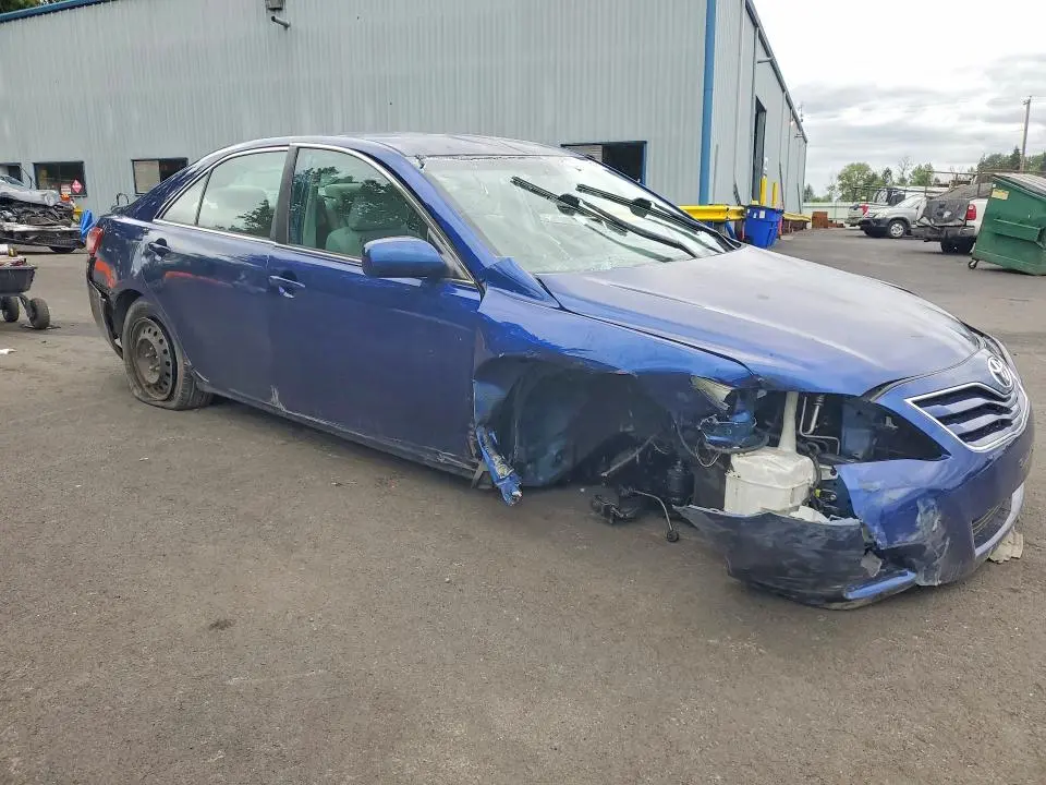 2010 TOYOTA CAMRY LE  