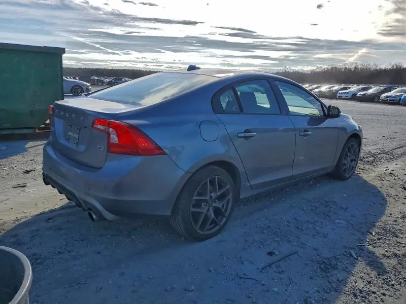 2018 VOLVO S60 DYNAMIC  