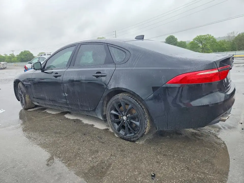 2017 JAGUAR XF PREMIUM  