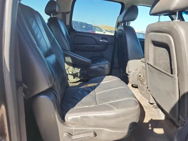 2013 GMC YUKON XL K1500 SLT  