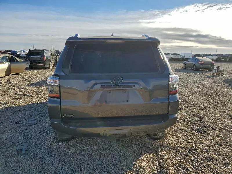 2014 TOYOTA 4RUNNER SR5  