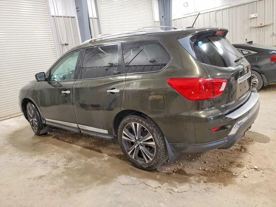 2017 NISSAN PATHFINDER PLATINUM  