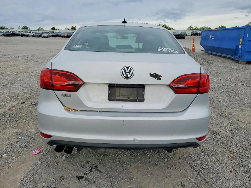 2013 VOLKSWAGEN JETTA GLI  