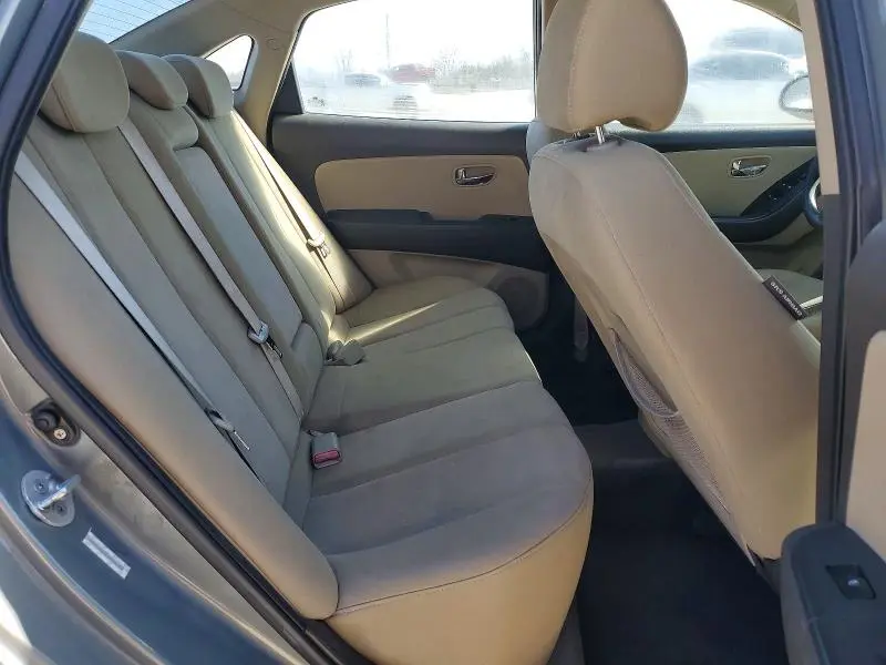 2010 HYUNDAI ELANTRA BLUE  