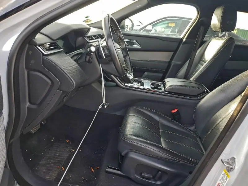 2018 LAND ROVER RANGE ROVER VELAR R-DYNAMIC SE  