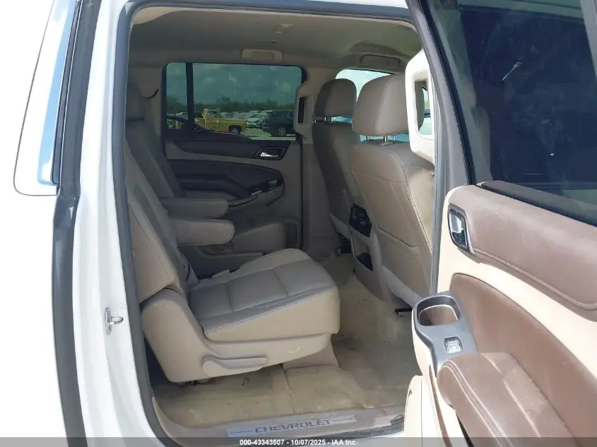 2016 CHEVROLET SUBURBAN LT