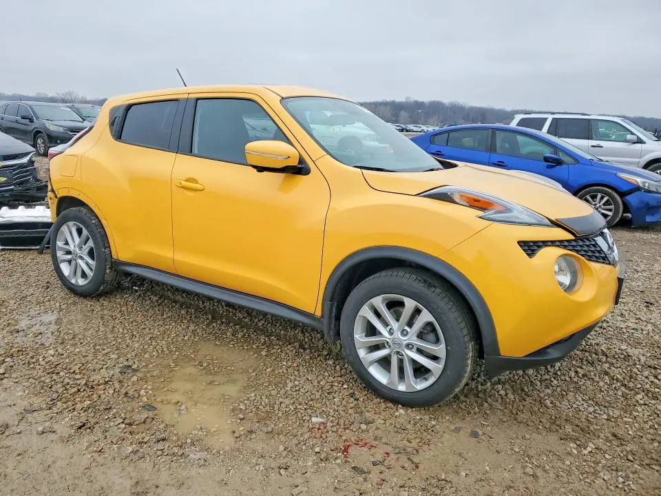 2015 NISSAN JUKE SL  