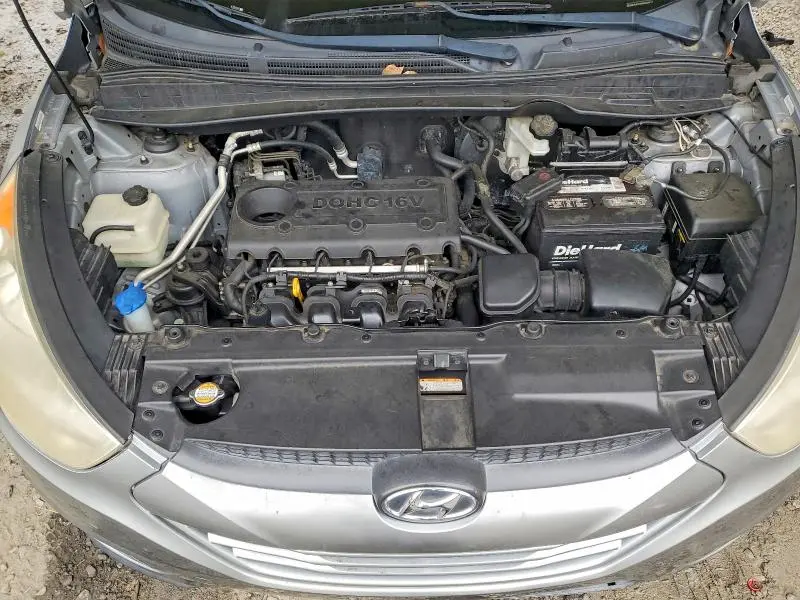 2011 HYUNDAI TUCSON GLS  