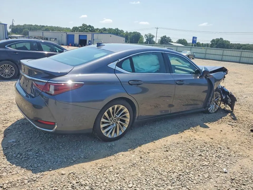 2023 LEXUS ES 300H ULTRA LUXURY  