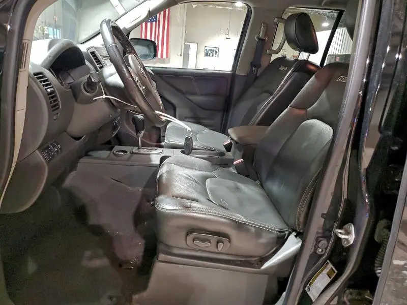 2021 NISSAN FRONTIER S  