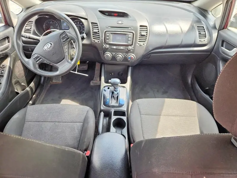 2018 KIA FORTE LX  