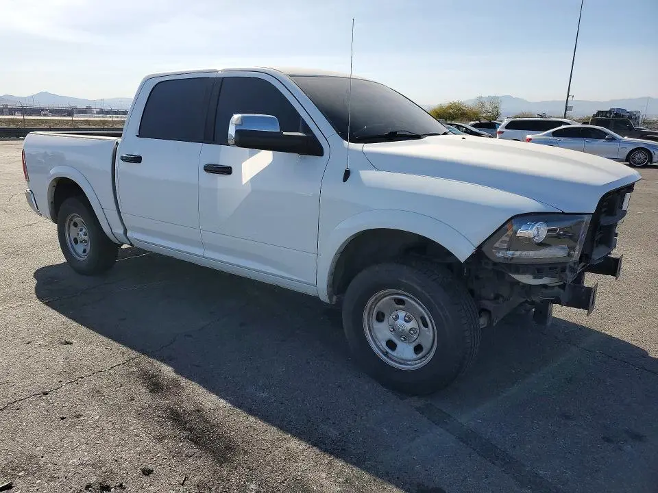 2016 RAM 1500 LARAMIE  