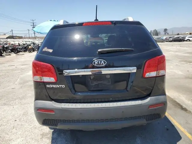 2013 KIA SORENTO LX  