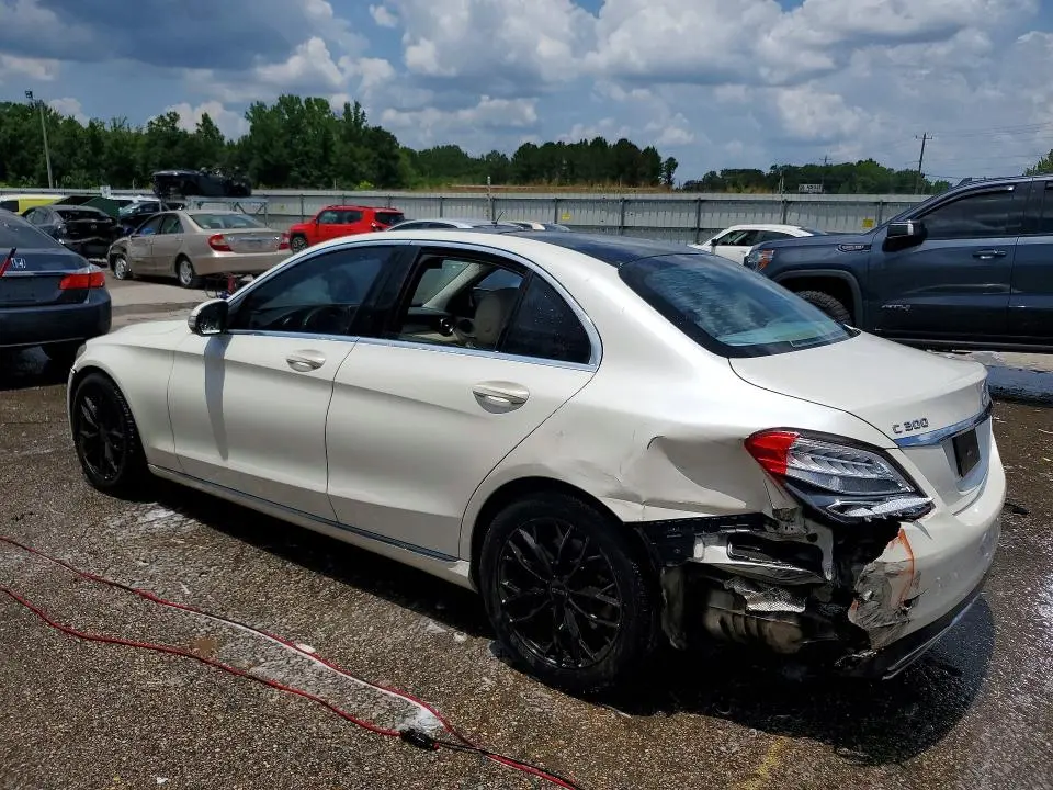 2015 MERCEDES-BENZ C 300  