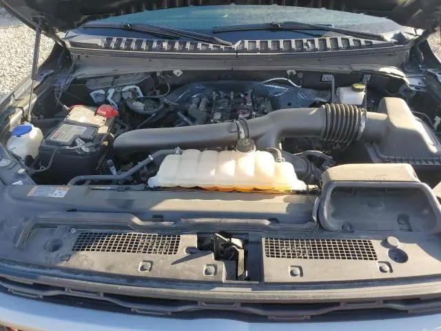 2024 FORD EXPEDITION XLT  