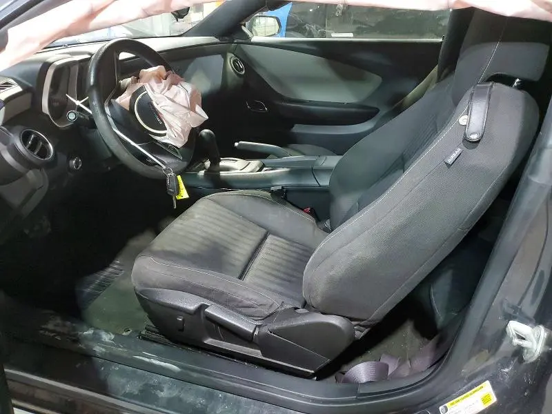 2010 CHEVROLET CAMARO LS  