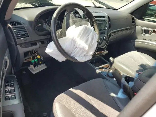 2012 HYUNDAI SANTA FE SE  