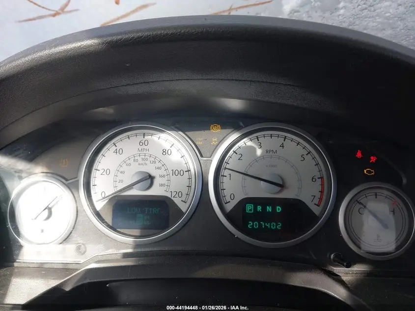 2010 CHRYSLER TOWN & COUNTRY TOURING PLUS