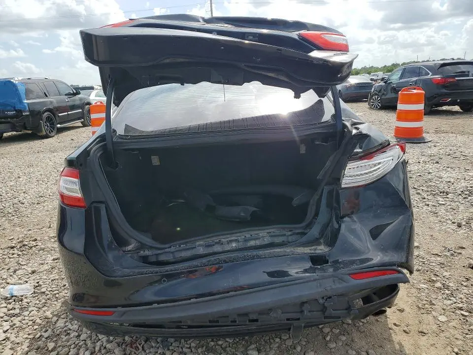 2014 FORD FUSION SE  