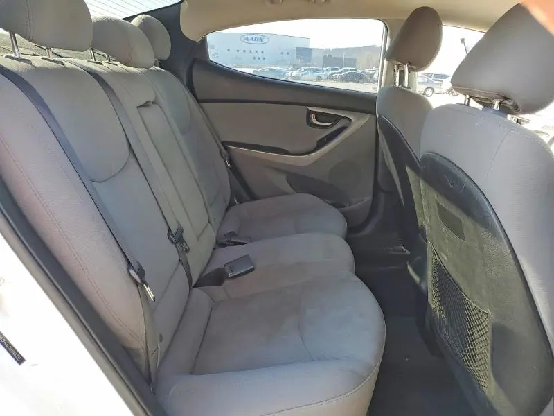 2016 HYUNDAI ELANTRA   