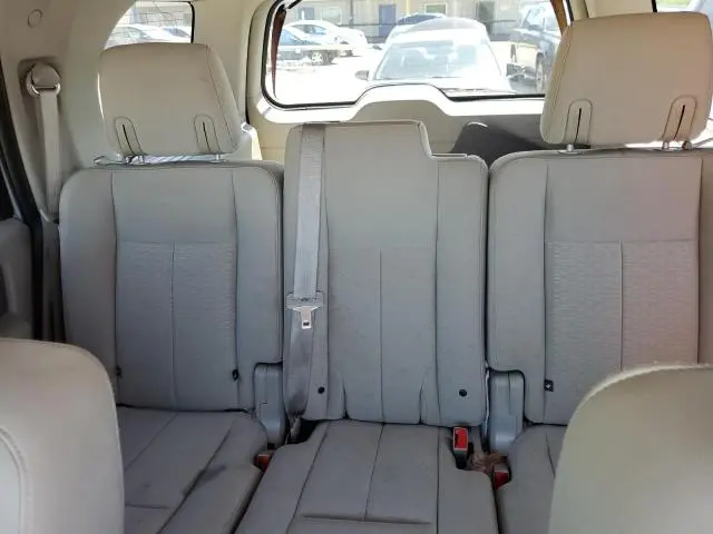2010 FORD EXPEDITION XLT  