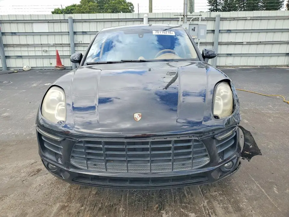 2015 PORSCHE MACAN S  
