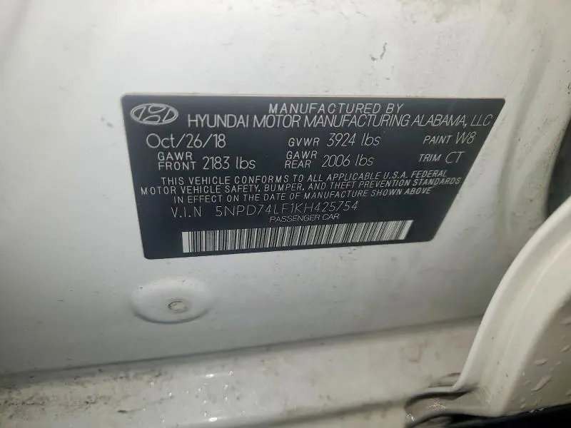 2019 HYUNDAI ELANTRA SE  