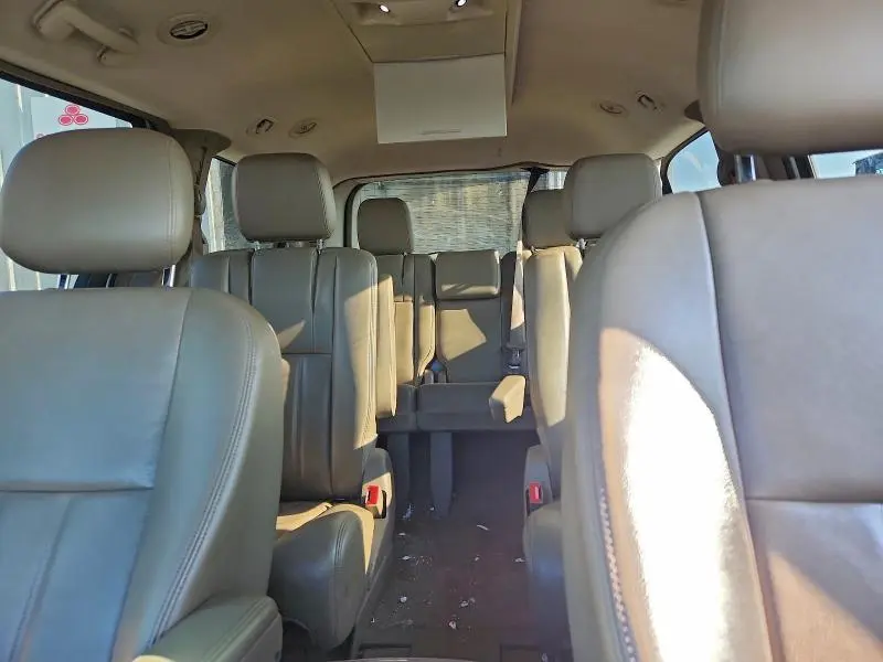 2013 CHRYSLER TOWN & COUNTRY TOURING  