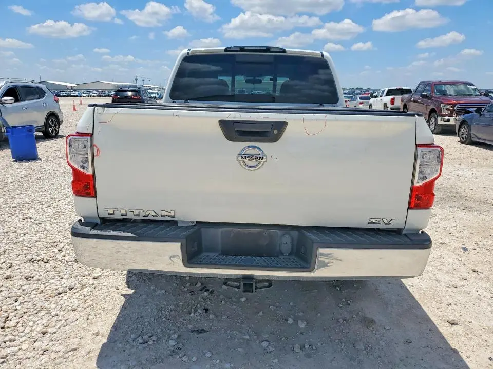 2017 NISSAN TITAN S  