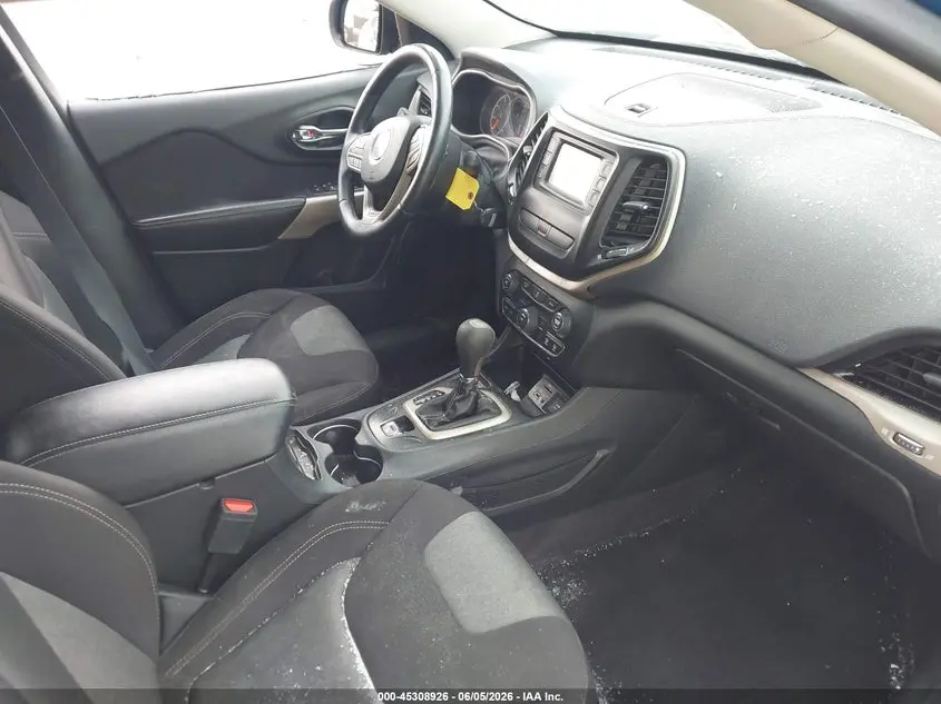 2017 JEEP CHEROKEE ALTITUDE FWD