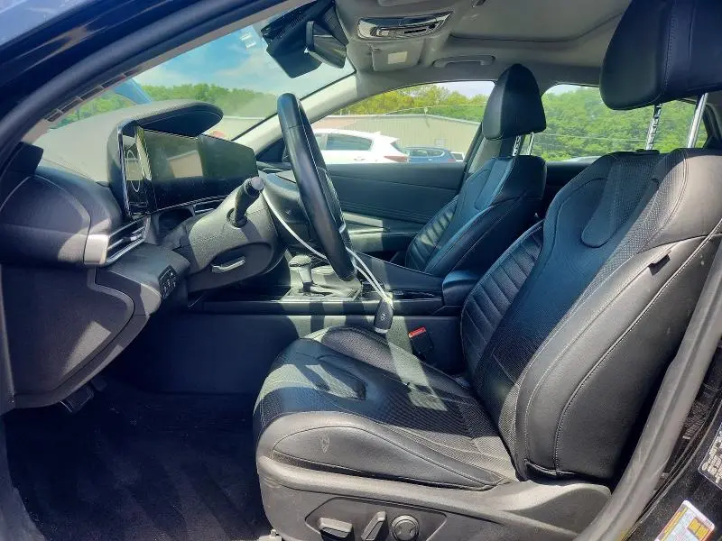 2022 HYUNDAI ELANTRA LIMITED  