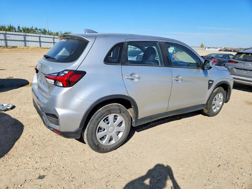 2023 MITSUBISHI RVR ES  
