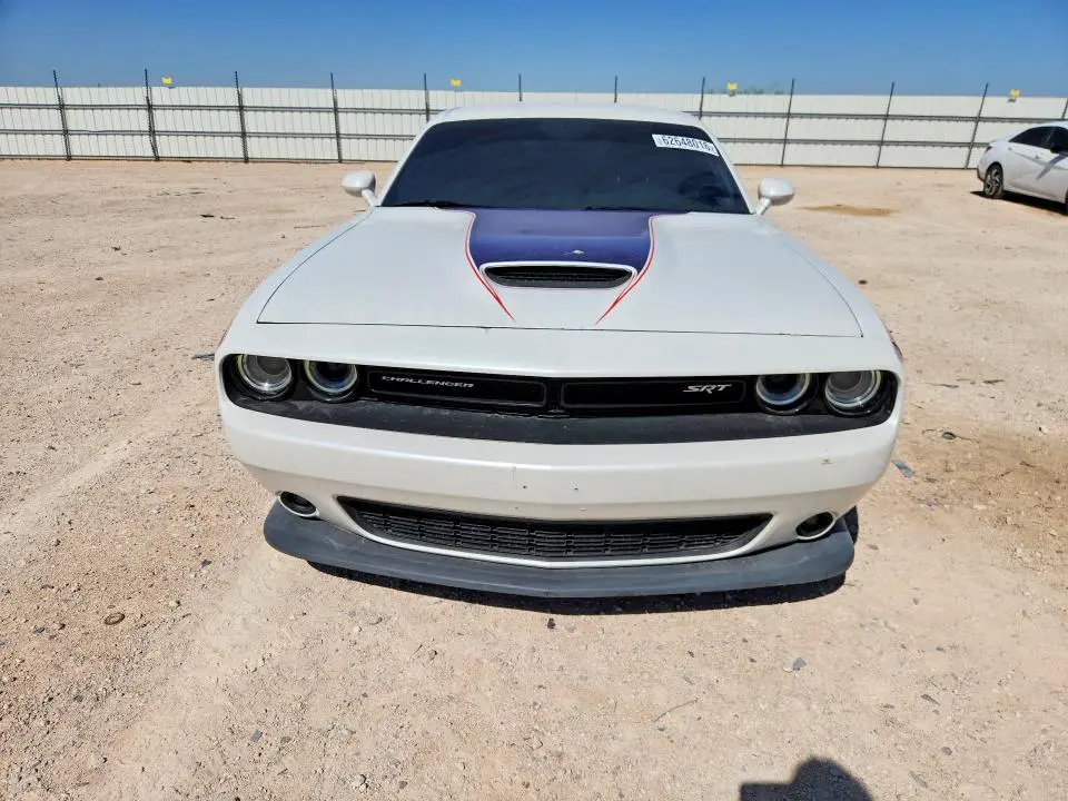2015 DODGE CHALLENGER SRT 392  
