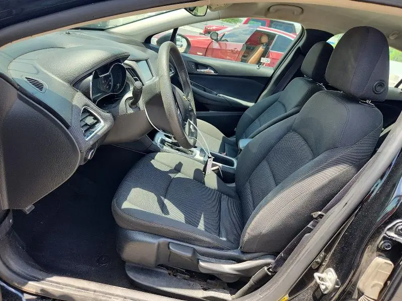 2016 CHEVROLET CRUZE LS  