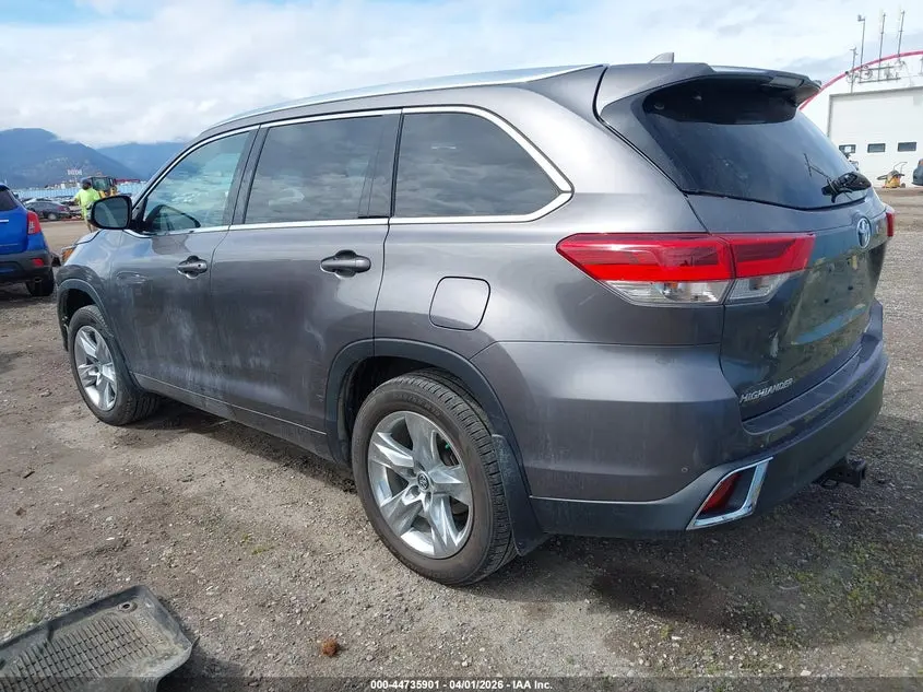 2019 TOYOTA HIGHLANDER LIMITED