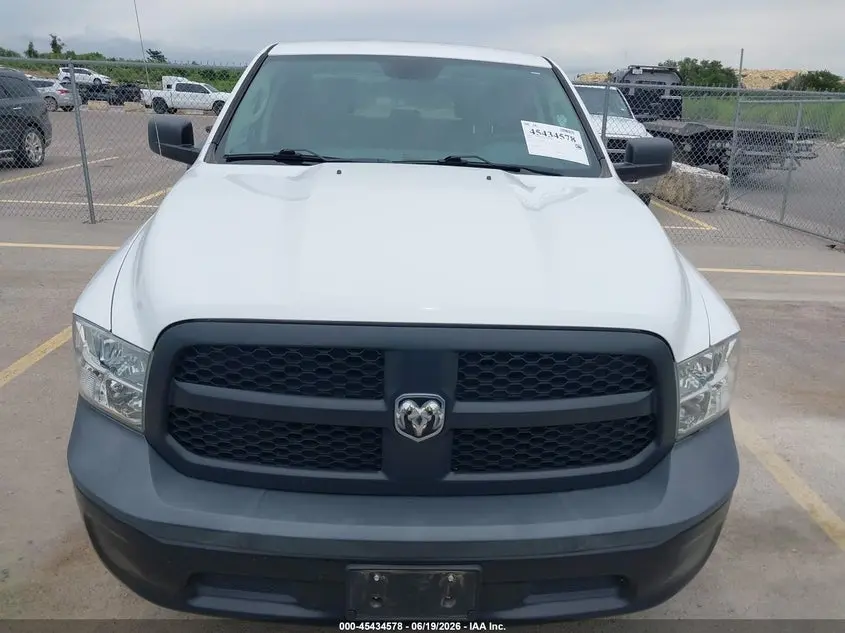 2018 RAM 1500 TRADESMAN  4X2 5'7 BOX