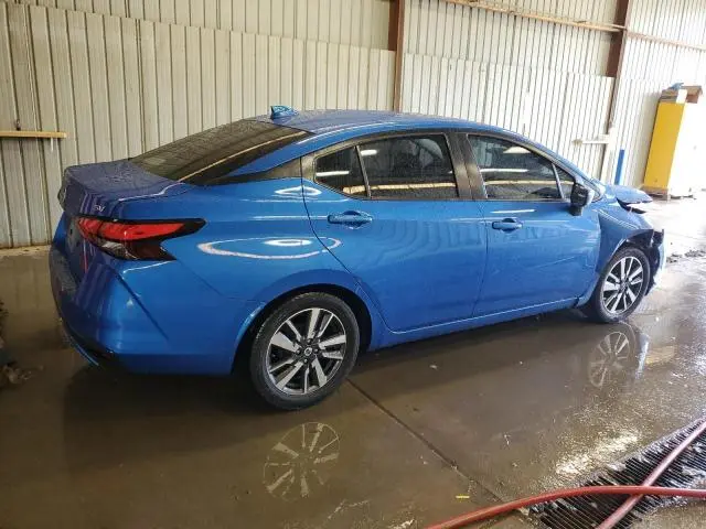 2021 NISSAN VERSA SV  
