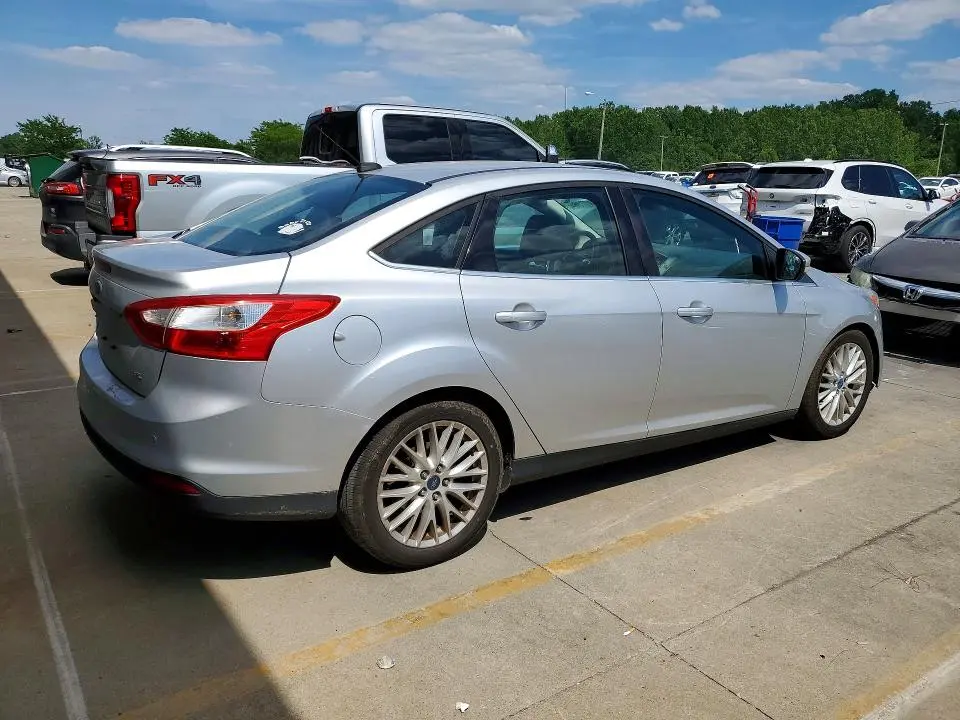 2012 FORD FOCUS SEL  