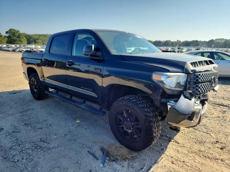 2021 TOYOTA TUNDRA SR5  