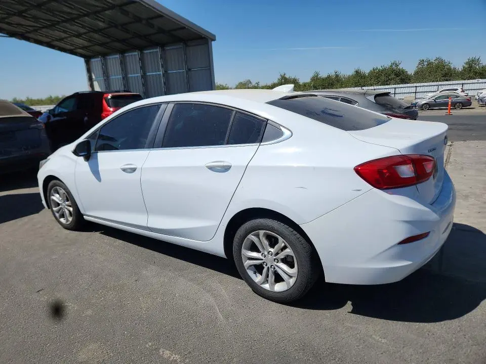 2019 CHEVROLET CRUZE LT  