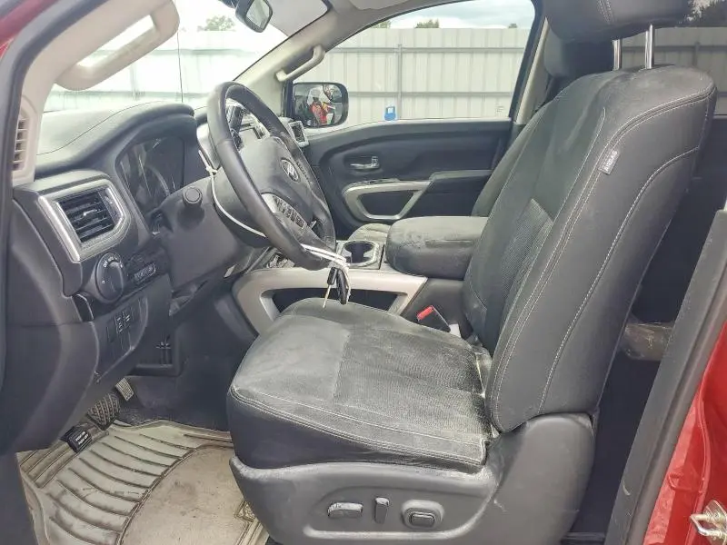 2018 NISSAN TITAN SV  