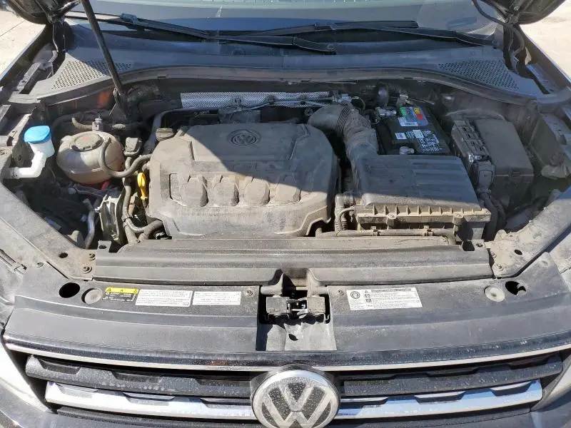 2018 VOLKSWAGEN TIGUAN SE  