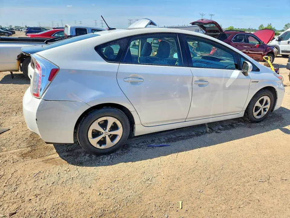 2013 TOYOTA PRIUS THREE  