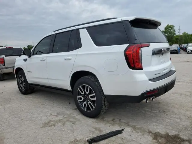 2023 GMC YUKON AT4  