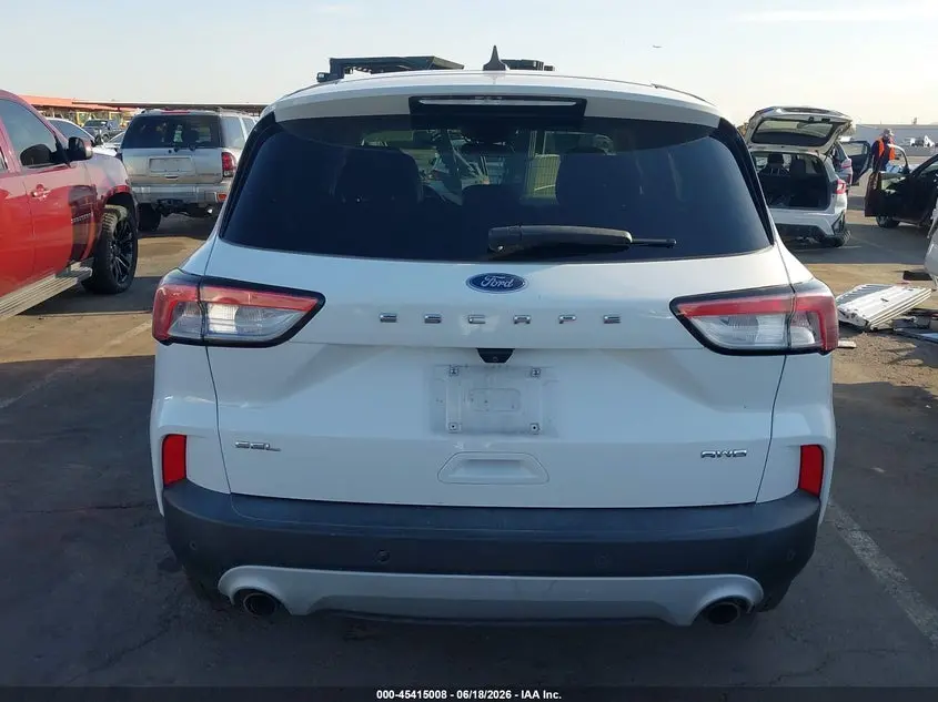 2022 FORD ESCAPE SEL