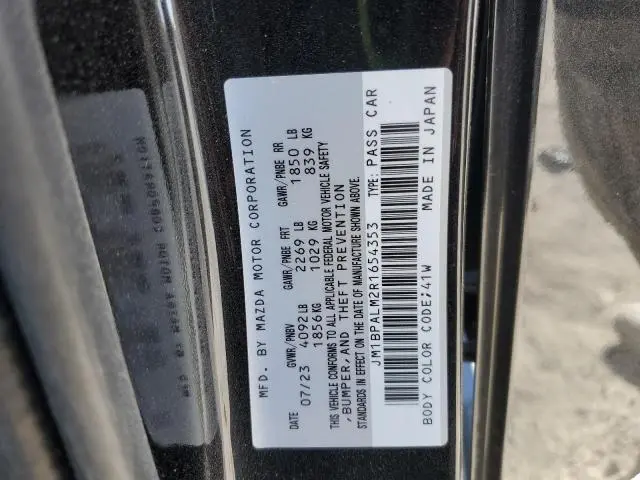 2024 MAZDA 3 PREFERRED  