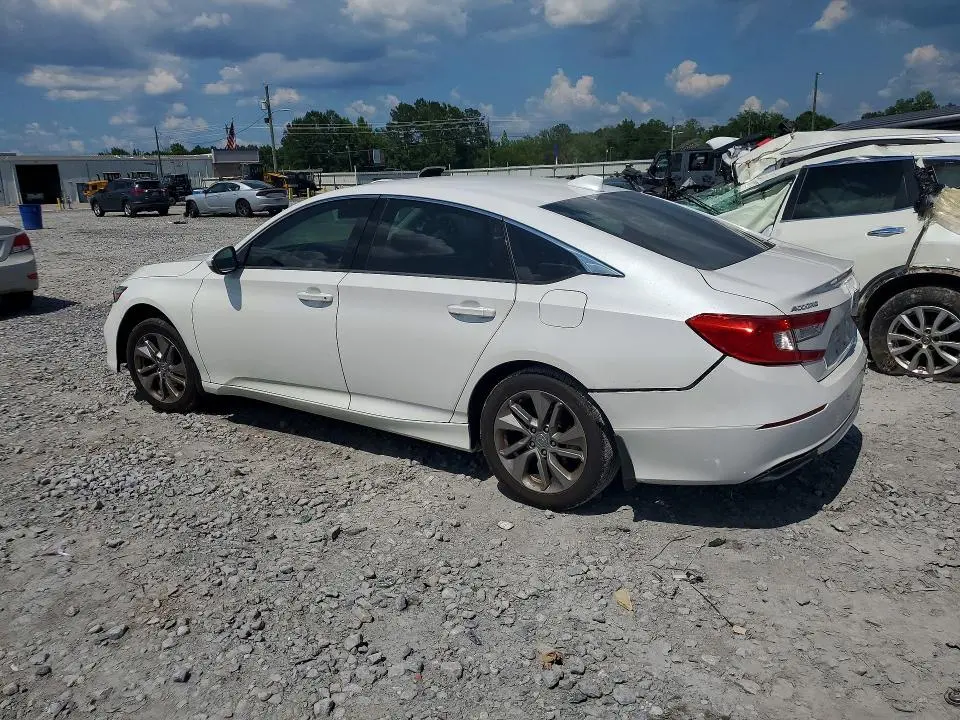 2018 HONDA ACCORD LX  
