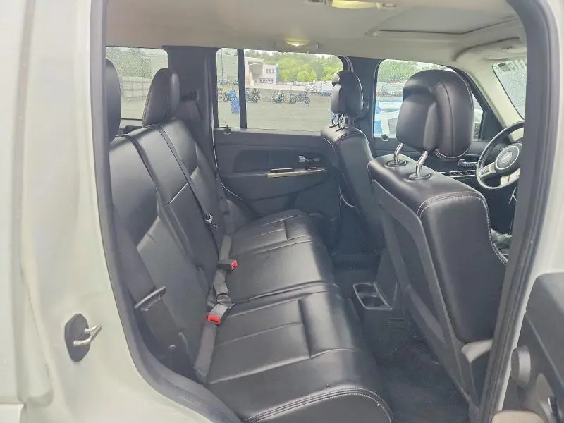 2011 JEEP LIBERTY LIMITED  