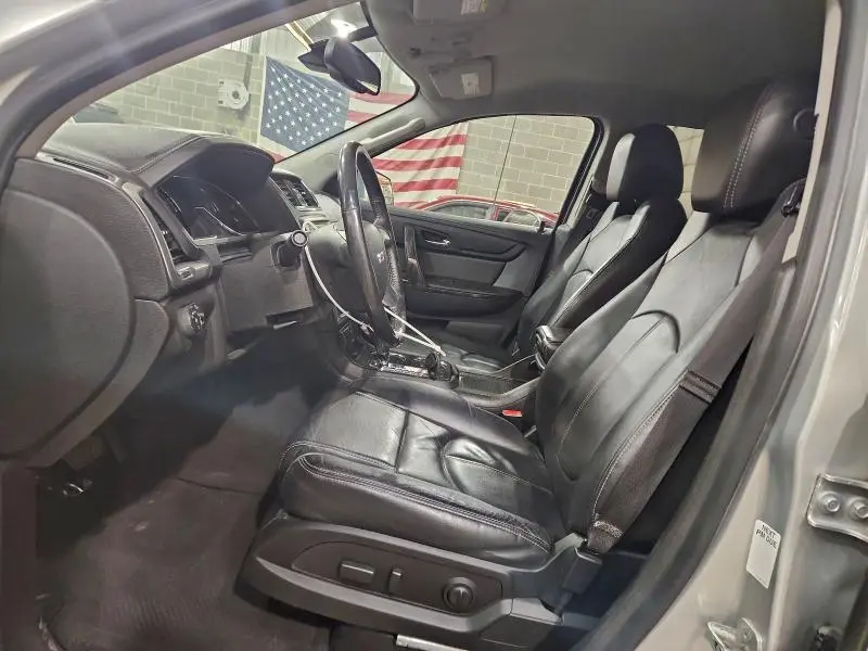 2017 GMC ACADIA LIMITED SLT-2  